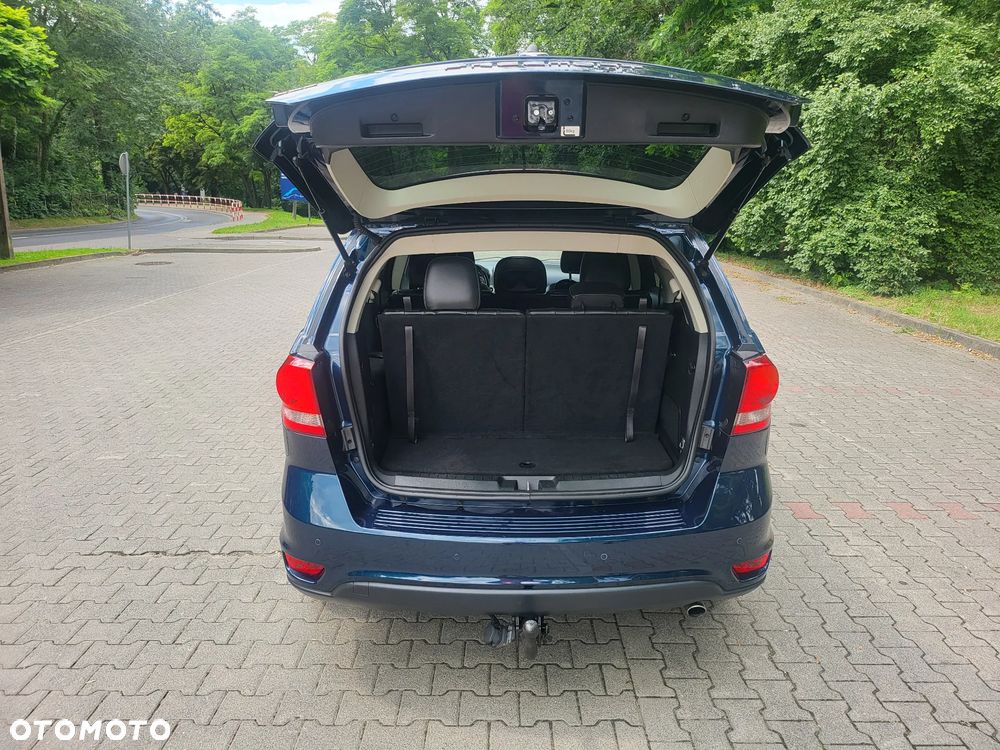 Fiat Freemont 2.0 Multijet 16V DPF Automatik Allrad Black Code - 9