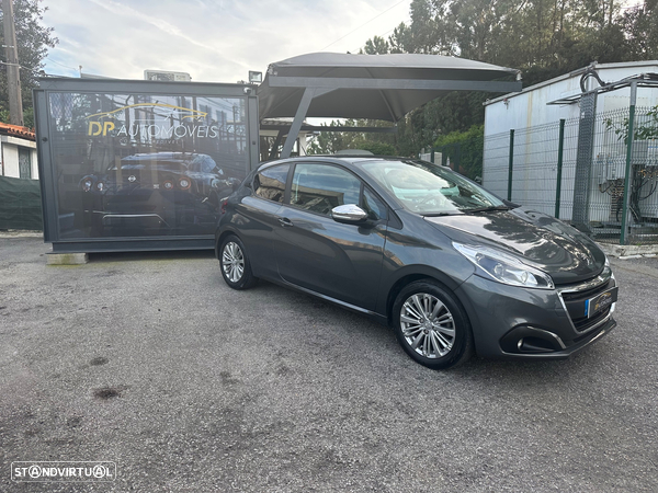 Peugeot 208 1.2 PureTech Style