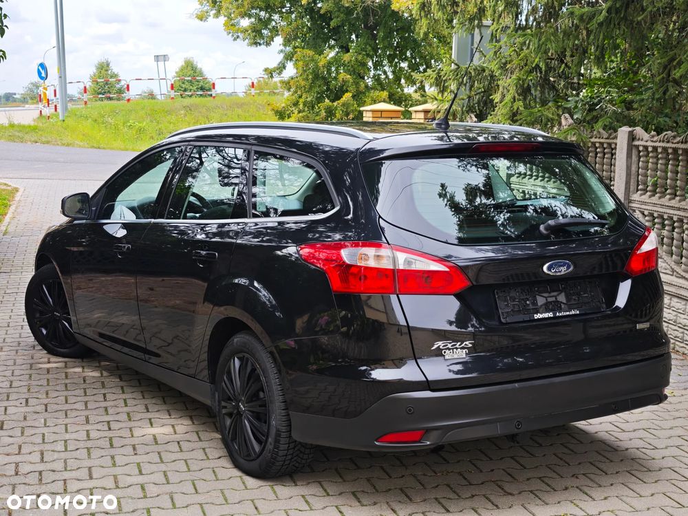 Ford Focus 1.6 TDCi DPF Champions Edition - 19
