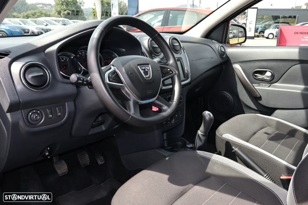 Dacia Sandero 0.9 TCe Stepway - 14
