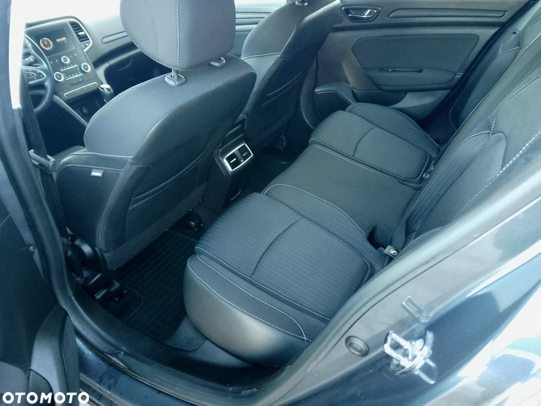 Renault Megane 1.5 dCi Energy Bose EU6 - 14