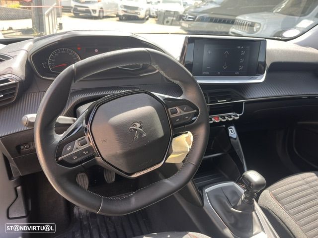 Peugeot 2008 1.2 PureTech Active Pack - 13