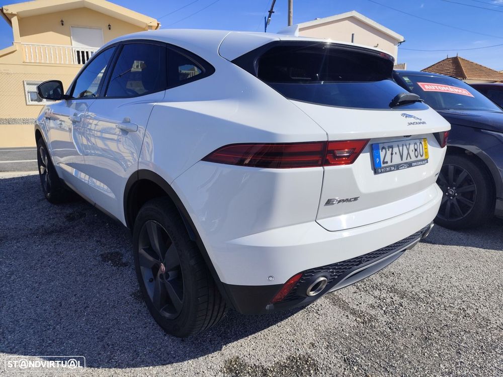 Jaguar E-Pace 2.0 i4D S - 9