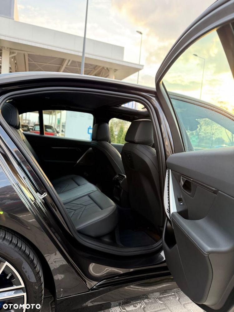 BMW Seria 5 530i xDrive - 10