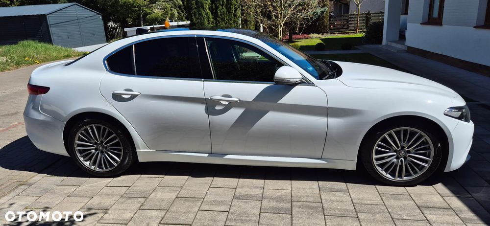 Alfa Romeo Giulia 2.2 D Turbo Super - 6