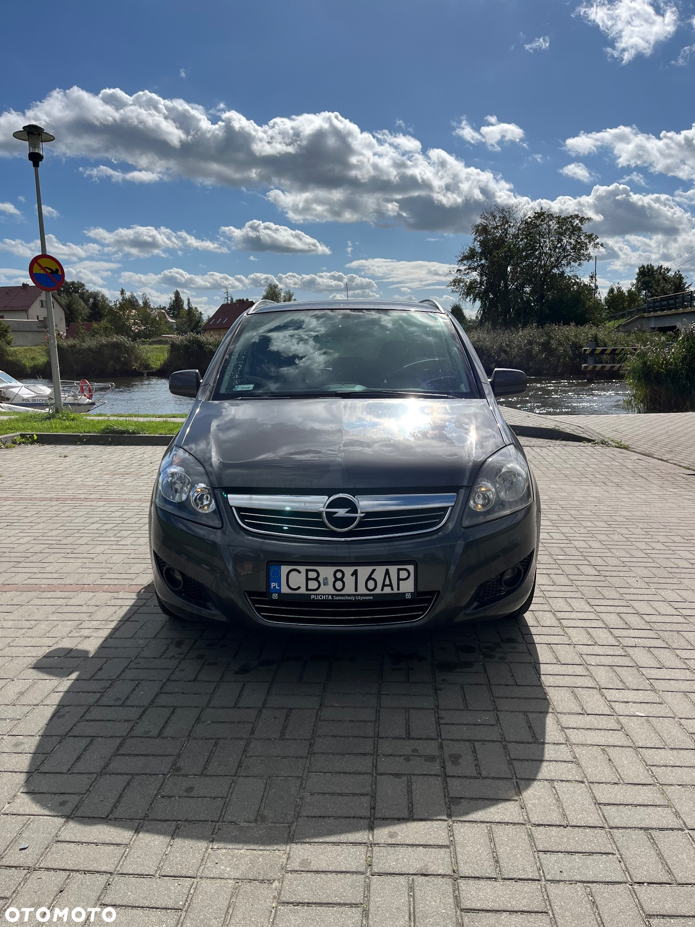 Opel Zafira 1.8 - 3