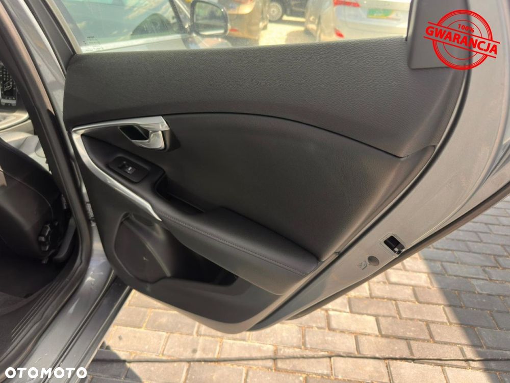 Volvo V40 - 39