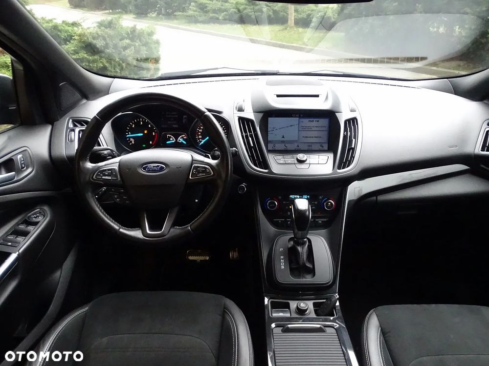 Ford Kuga 2.0 TDCi 4x4 ST-Line - 6