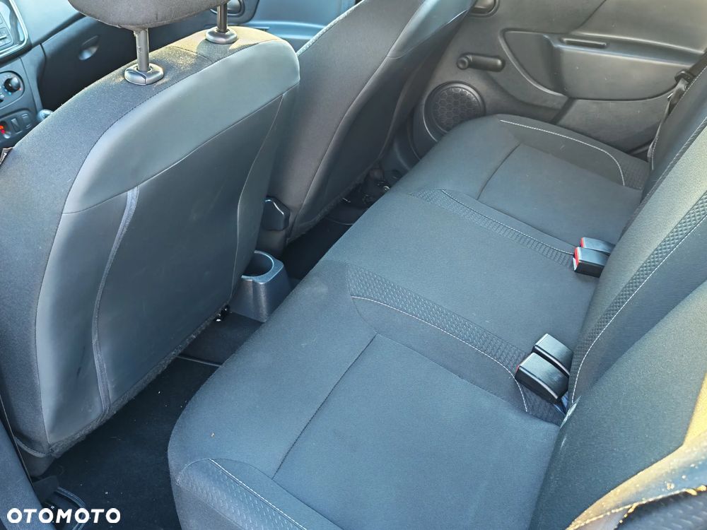 Dacia Sandero SCe 75 Acces - 22