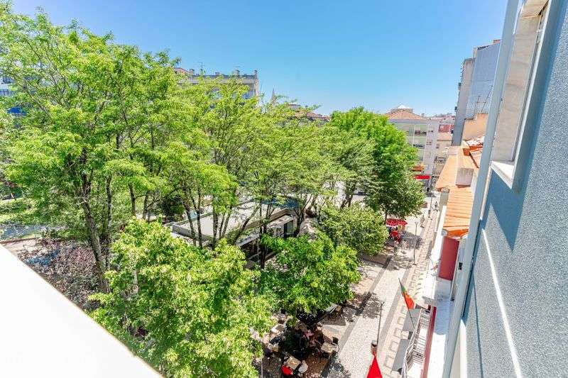 Apartamento T2 Centro da Amadora - Grande imagem: 2/12