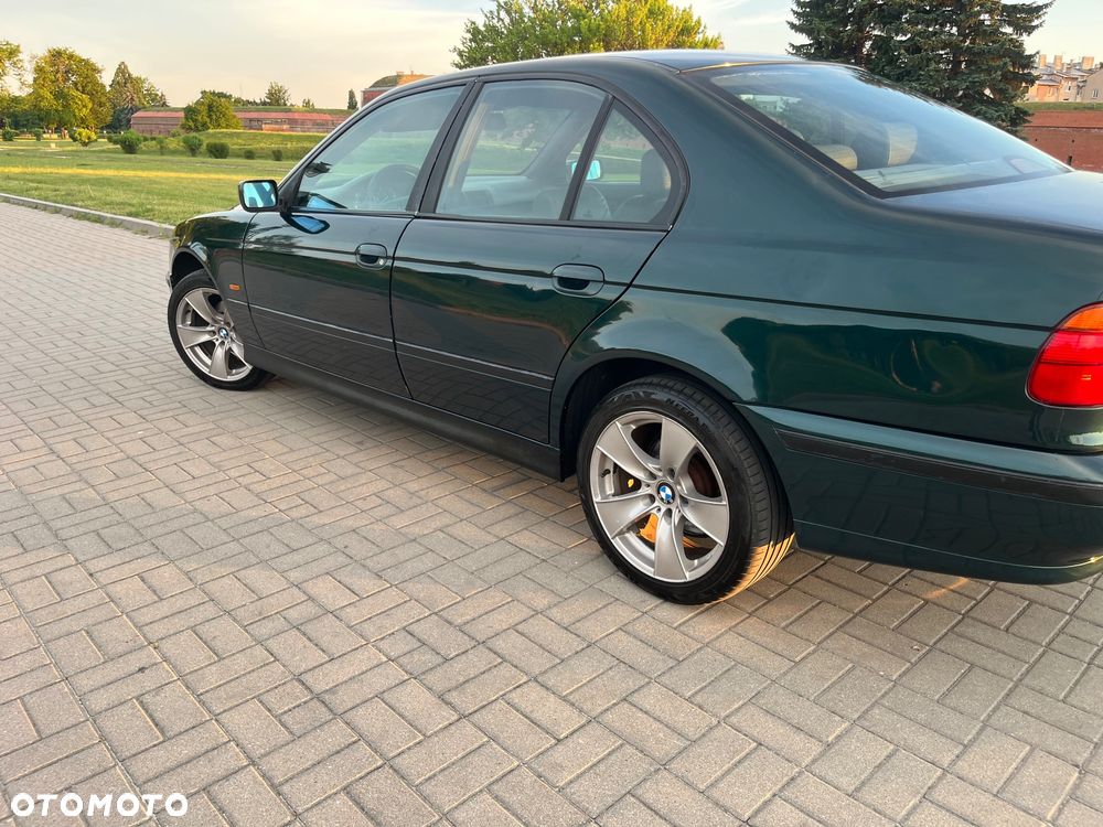 BMW Seria 5 - 12