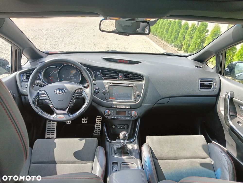 Kia Ceed Cee'd 1.6 T-GDI GT XL - 31