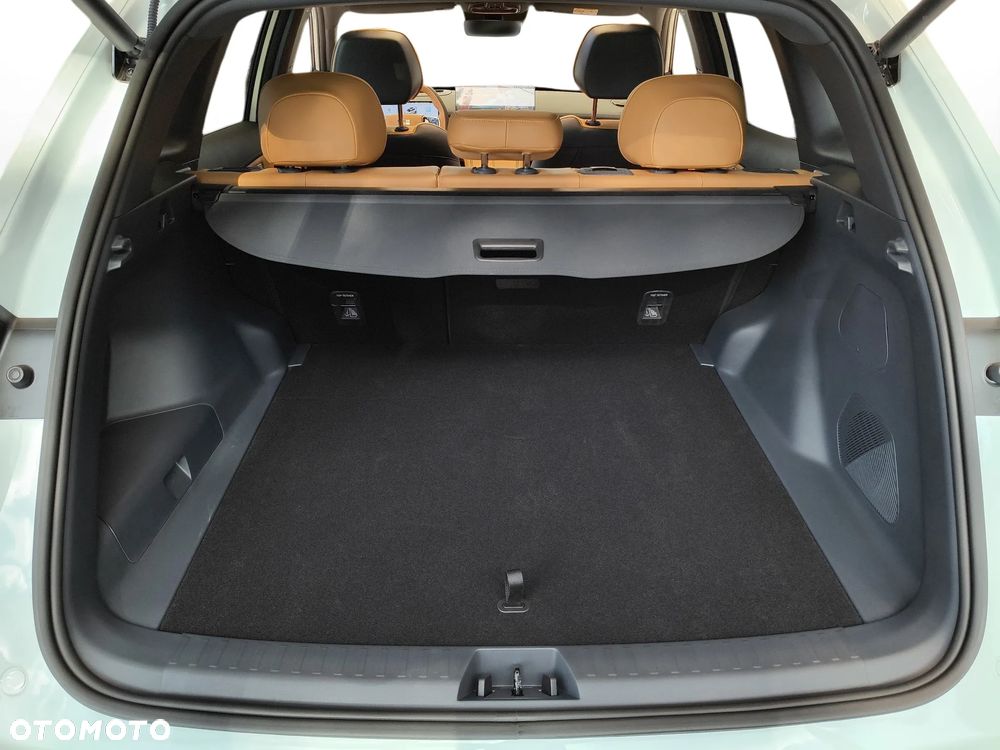 Geely Starray - 28