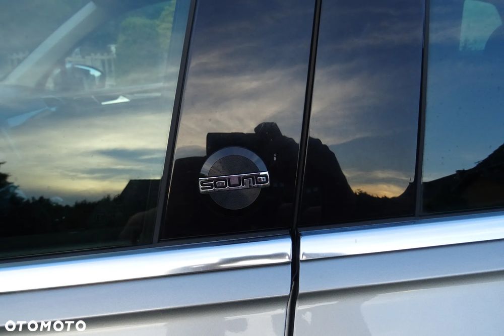 Volkswagen Tiguan 2.0 TDI SCR (BlueMotion Technology) Sound - 29