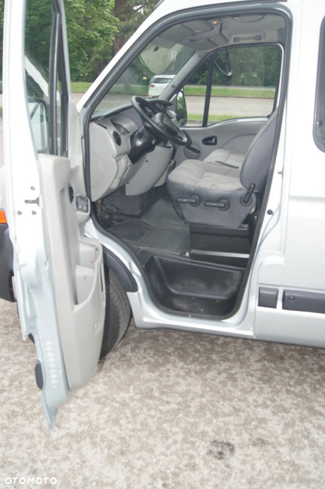 Renault Master L3H2-Doka 6-osób - 11