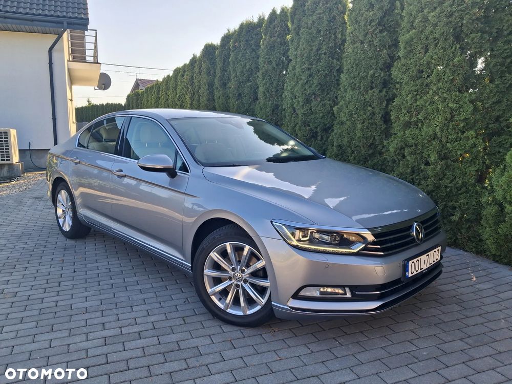 Volkswagen Passat - 5