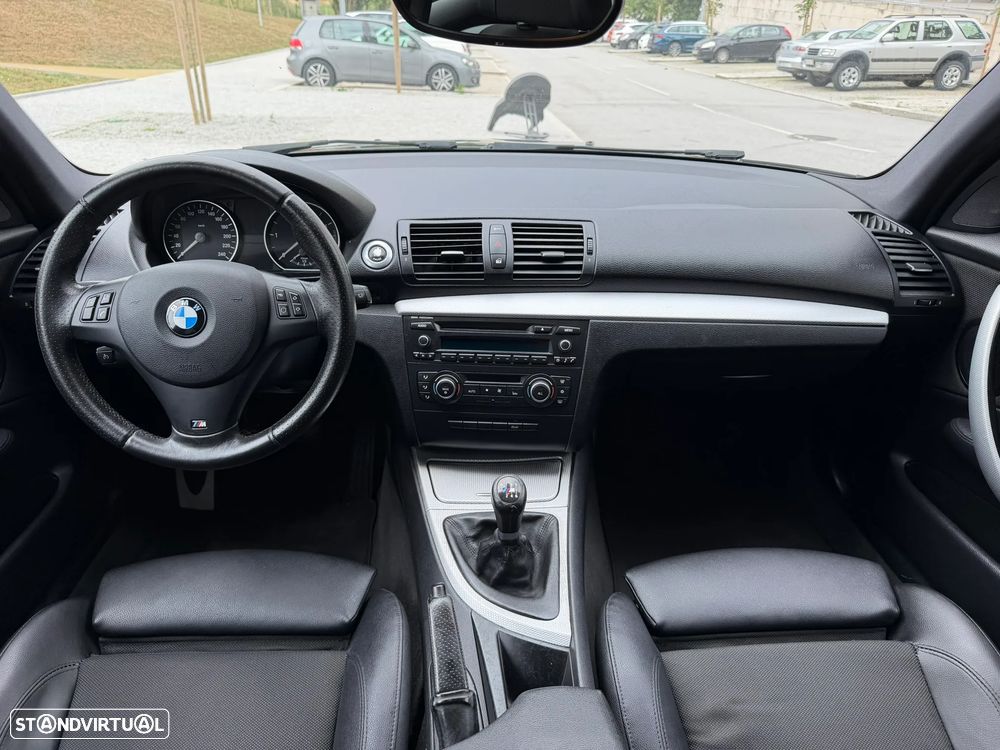 BMW 118 d Pack M - 7