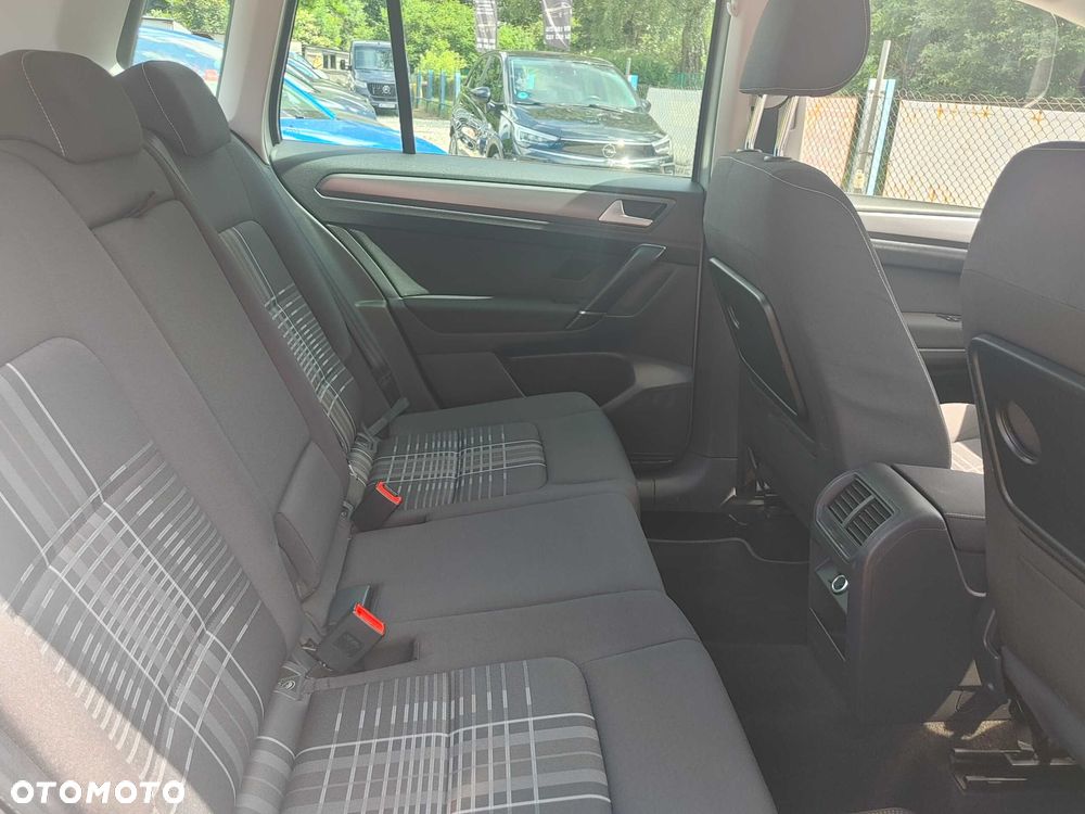 Volkswagen Golf Sportsvan - 8