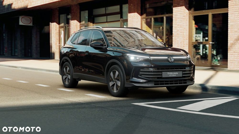 Volkswagen Tiguan - 5