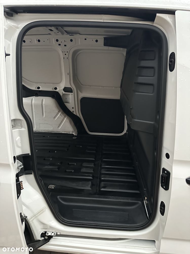 Volkswagen Caddy - 8