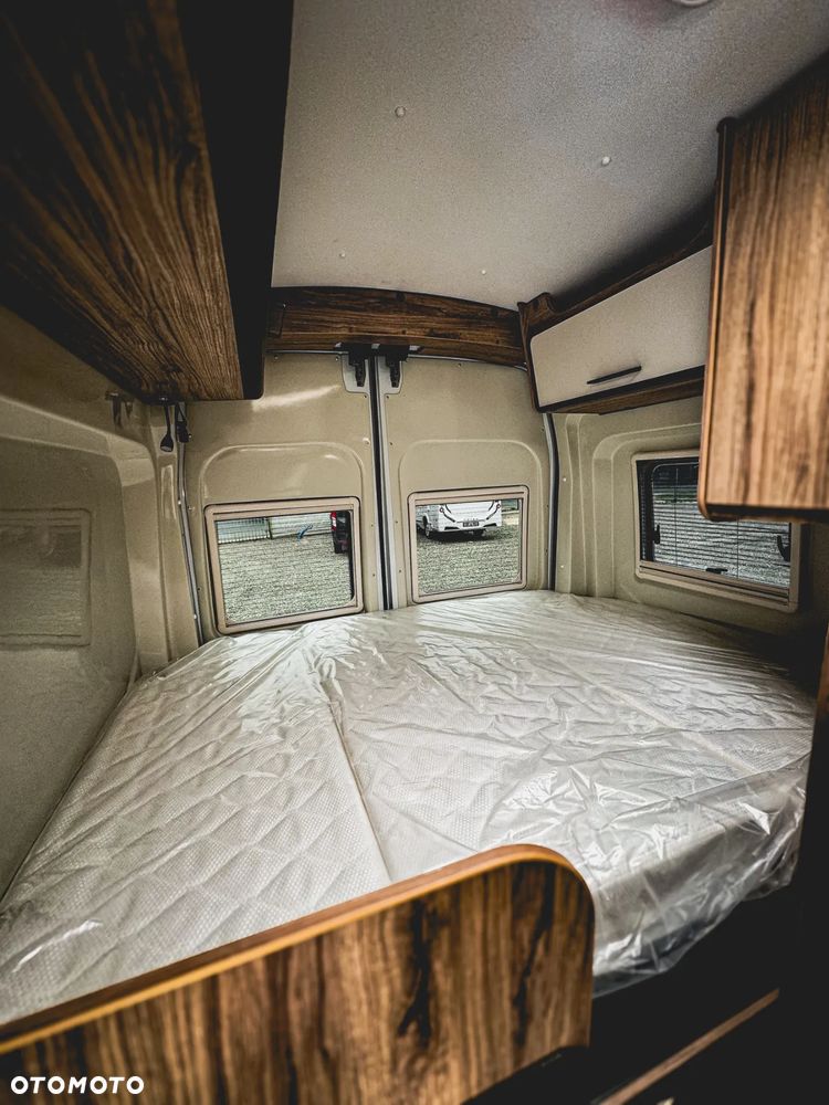 Karmann-Mobil Dexter 560 AW - 16