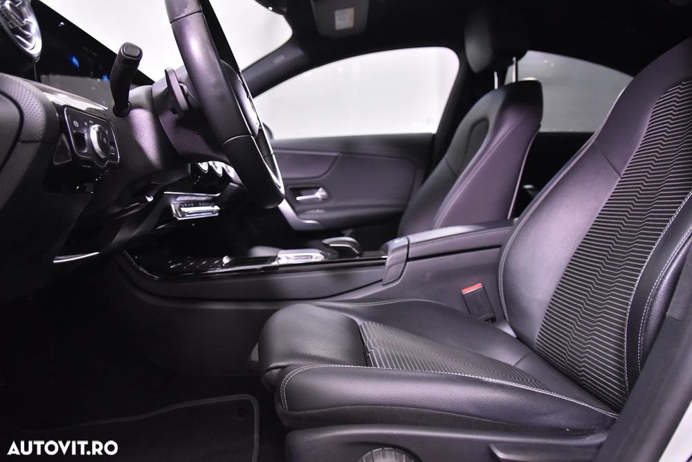Mercedes-Benz CLA 180 d 7G-DCT - 24