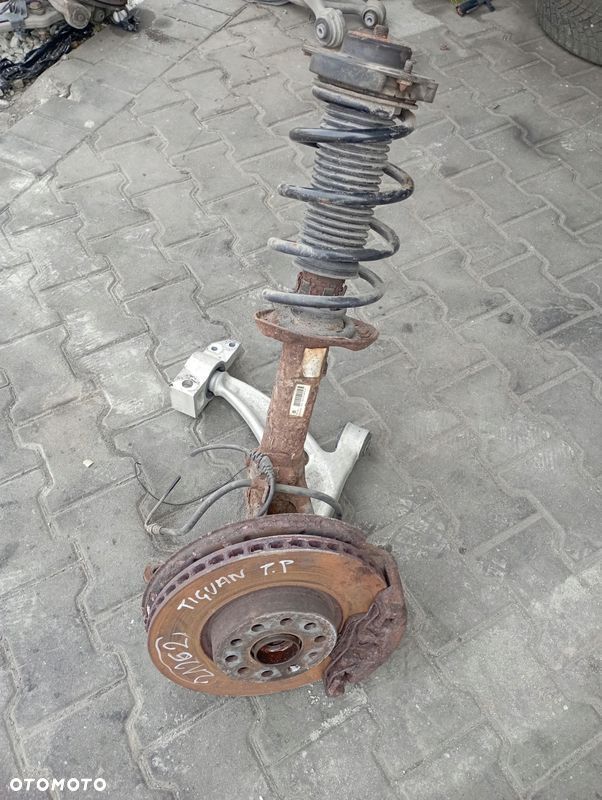 VW TIGUAN I 5N 1.4 TSI ZWROTNICA PRAWA PRZÓD PRZEDNIA WAHACZ - 1