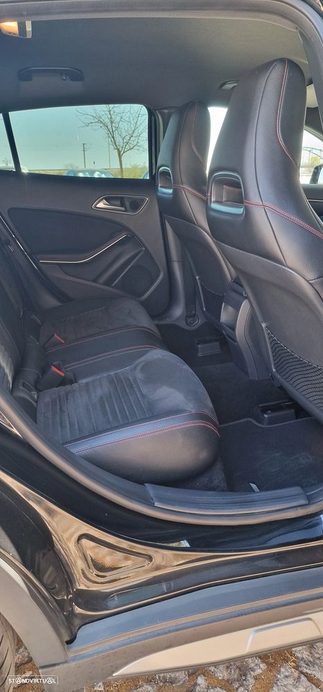 Mercedes-Benz GLA 220 CDI 4Matic 7G-DCT AMG Line - 24