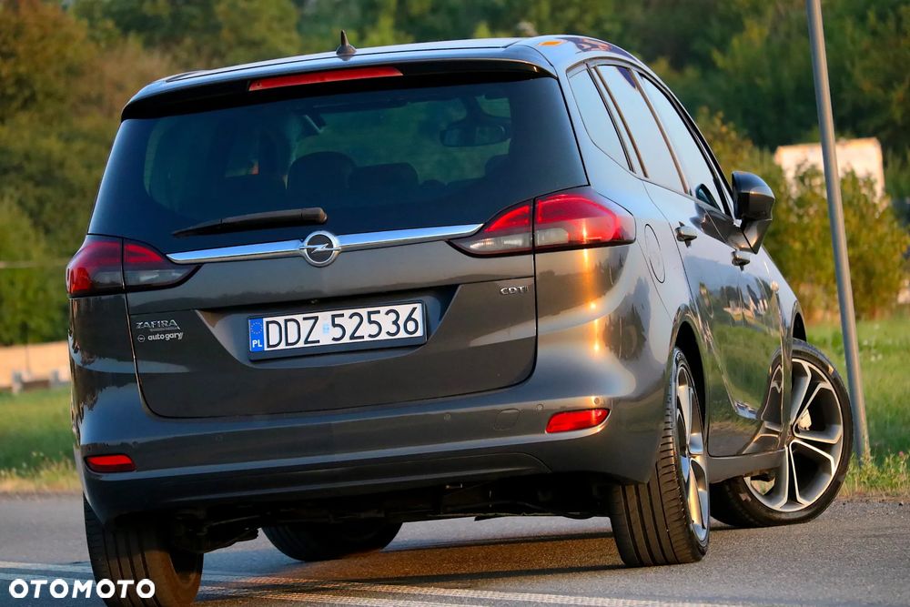 Opel Zafira 1.9 CDTI Cosmo - 26