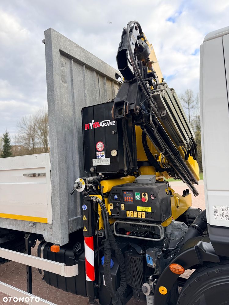 Iveco EUROCARGO 180E25 / Euro 6 / 4X2 / SKRZYNIOWY 7,5m + HDS HYVA HB150X UDŹWIG 5 200KG / STEROWNIE / RADIOWE / ROTATOR / AUTOMAT - 20