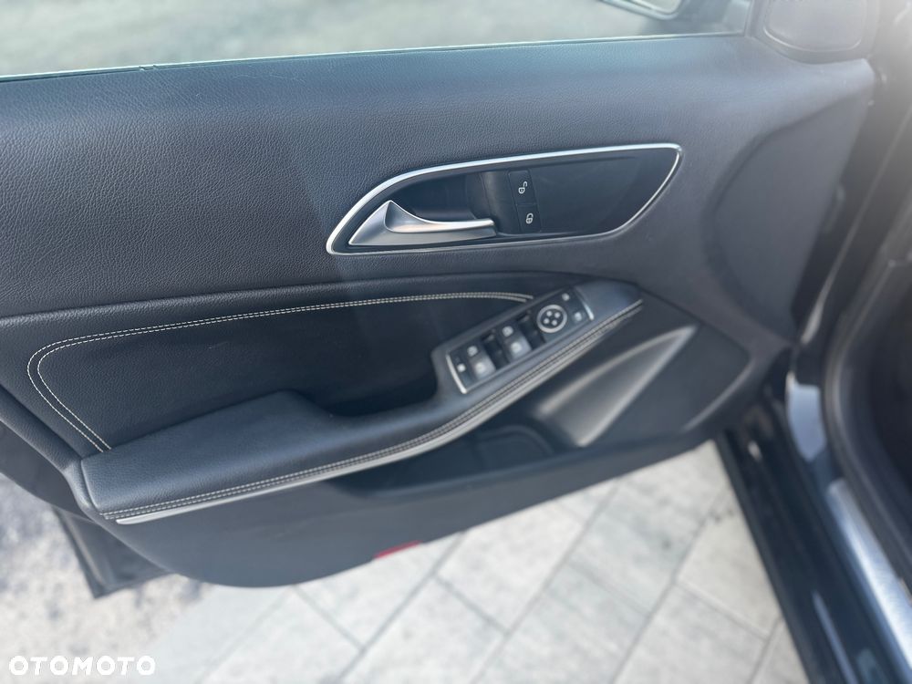 Mercedes-Benz Klasa A 180 CDI BlueEFFICIENCY Edition - 15