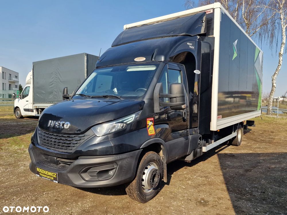 Iveco 70C18, WINDA ,14 EP, SALON PL ,Kontener, Bezwypadkowy ,7,2 T , 3.0 , Spanie z tyłu x2 - 2