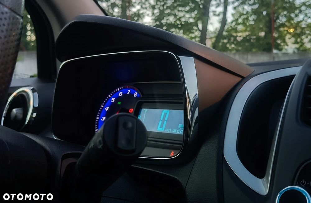 Chevrolet Trax 1.6 LS - 24