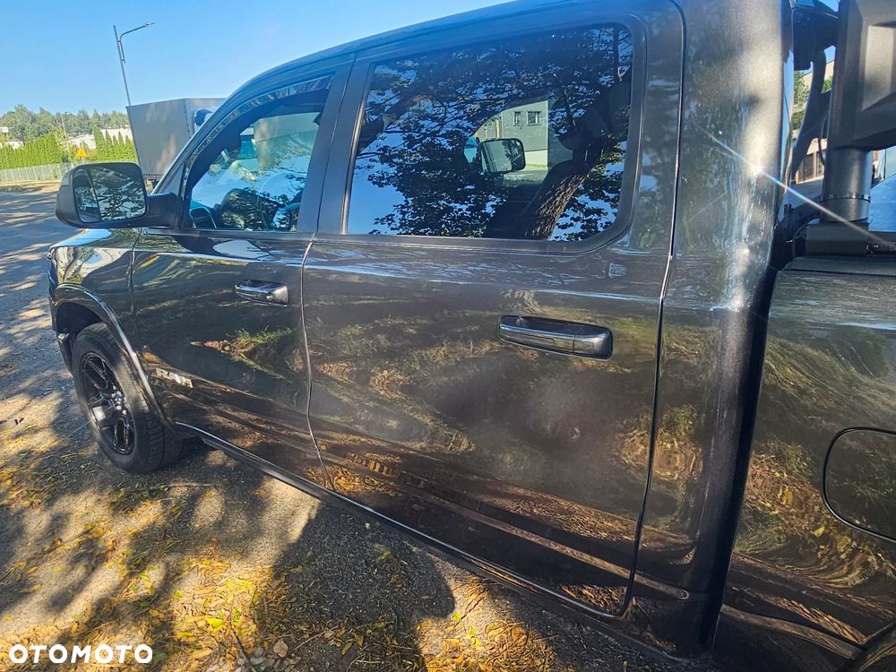 RAM 1500 Crew Cab Laramie - 13