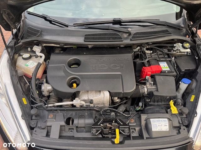 Ford Fiesta - 22
