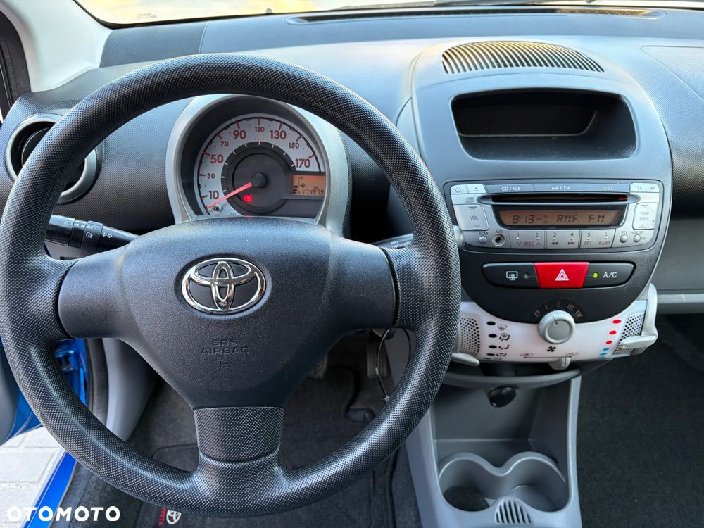 Toyota Aygo Edition - 32