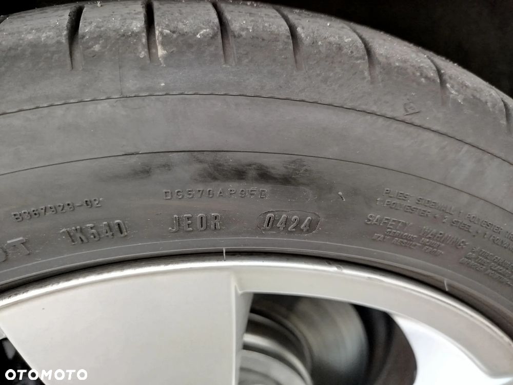 BMW Seria 5 - 35