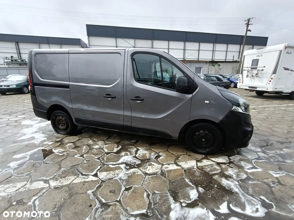 Opel Vivaro - 3