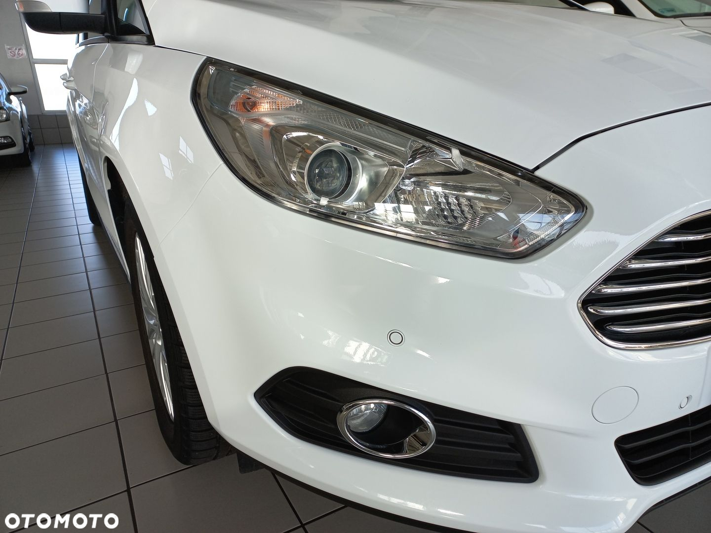 Ford S-Max 1.5 EcoBoost Trend - 16