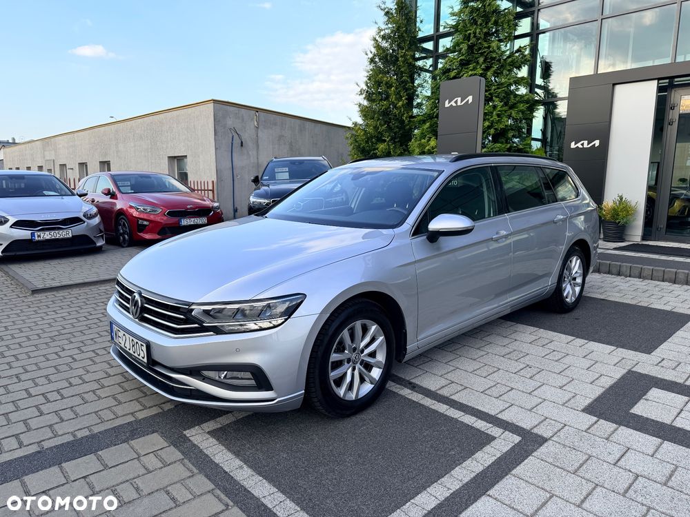 Volkswagen Passat Variant 2.0 TDI EVO Business DSG - 4