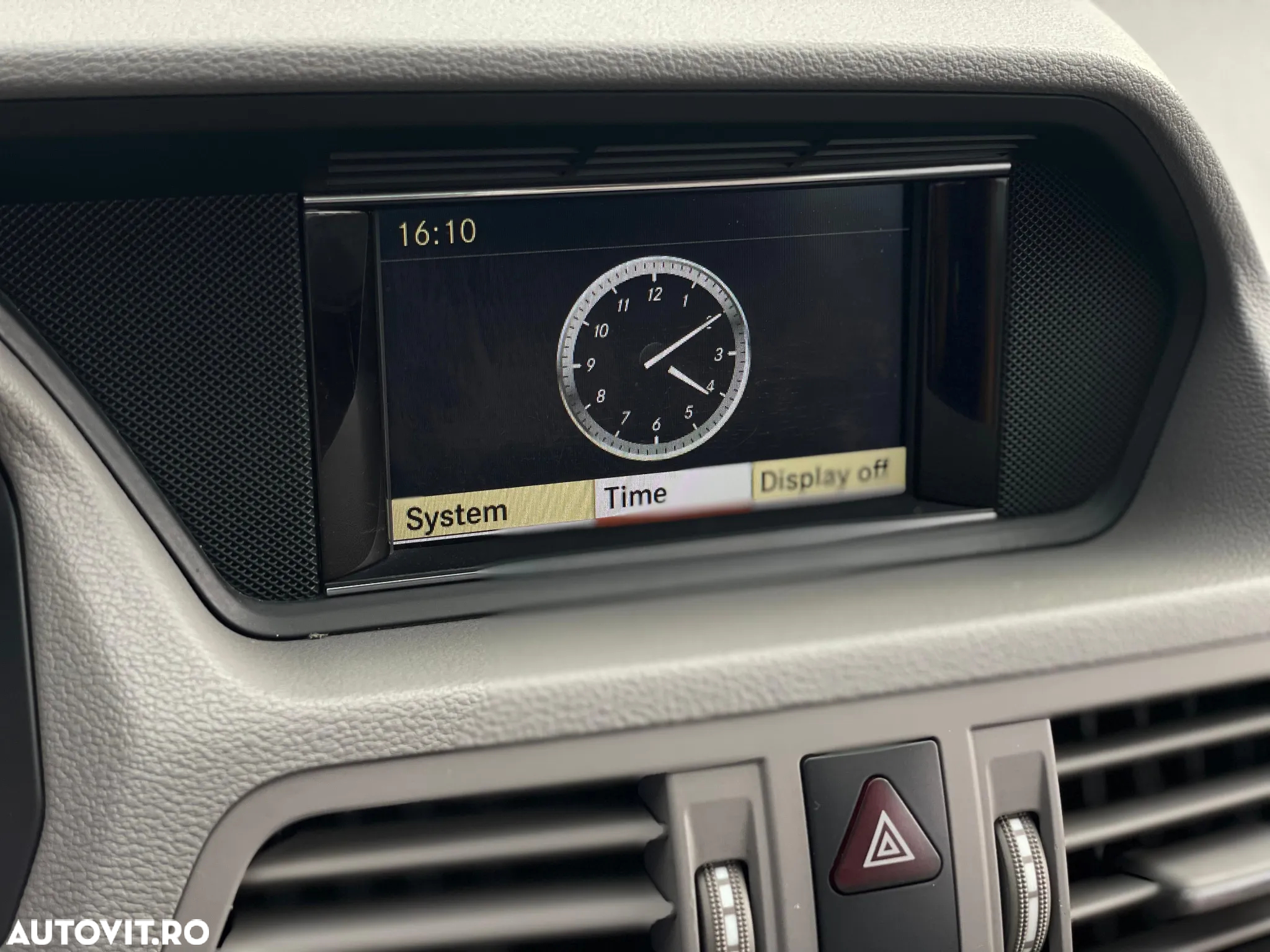 Mercedes-Benz E 250 CDI 4Matic 7G-TRONIC Elegance - 25