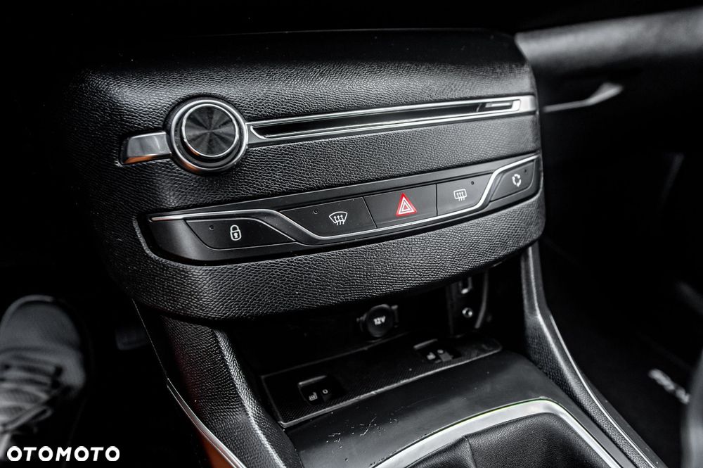 Peugeot 308 155 THP Premium - 34