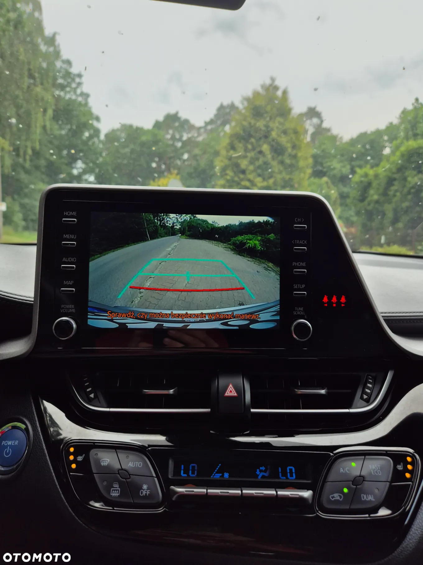Toyota C-HR 1.8 Hybrid Executive - 13