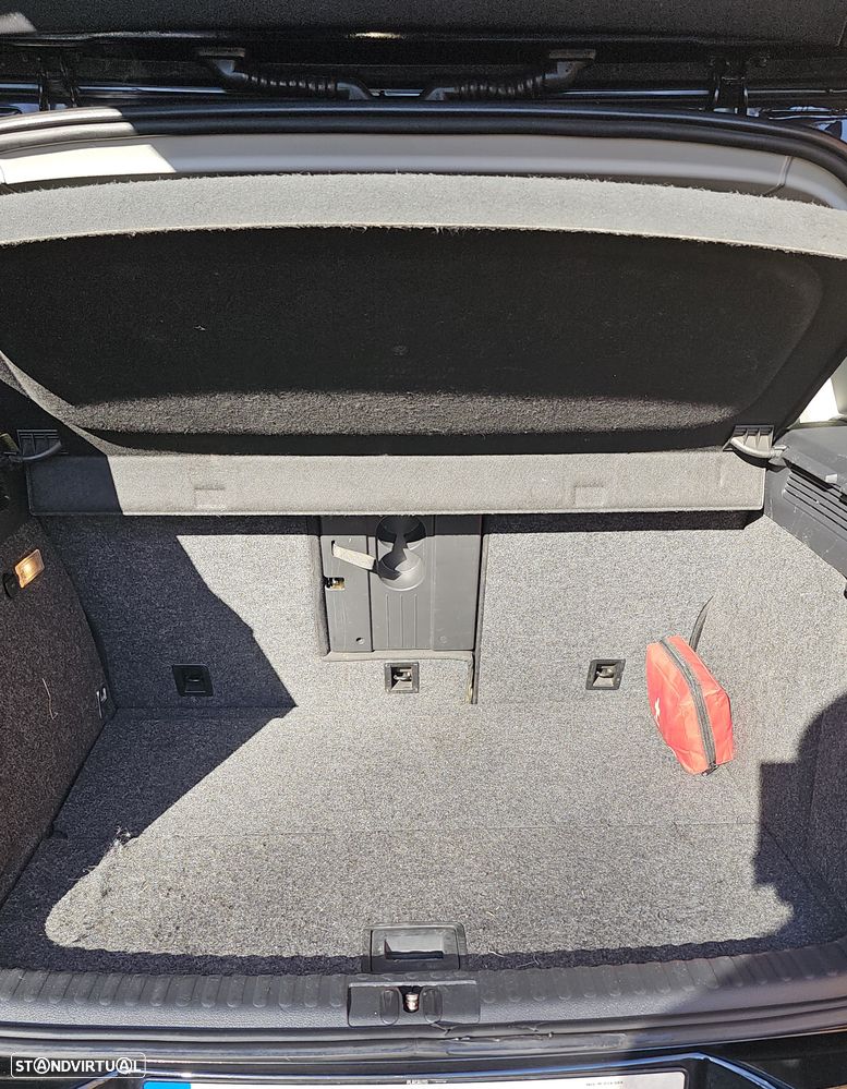 VW Tiguan 1.4 TSI Sport 4Motion - 6
