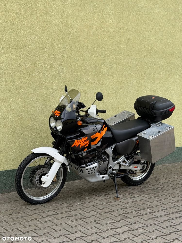 Honda XRV - 27