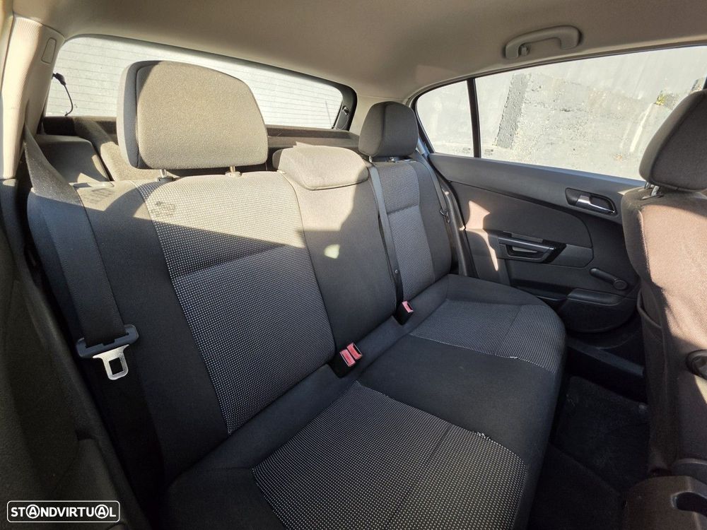 Opel Astra 1.3 CDTI Cosmo - 6