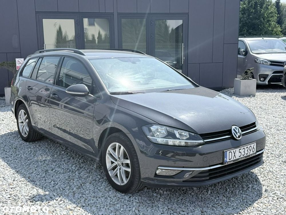 Volkswagen Golf 1.6 TDI SCR DSG Comfortline - 3