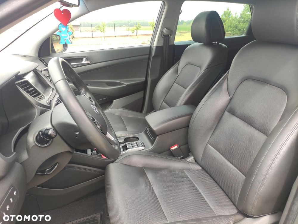 Hyundai Tucson 2.0 CRDI Premium 4WD - 9