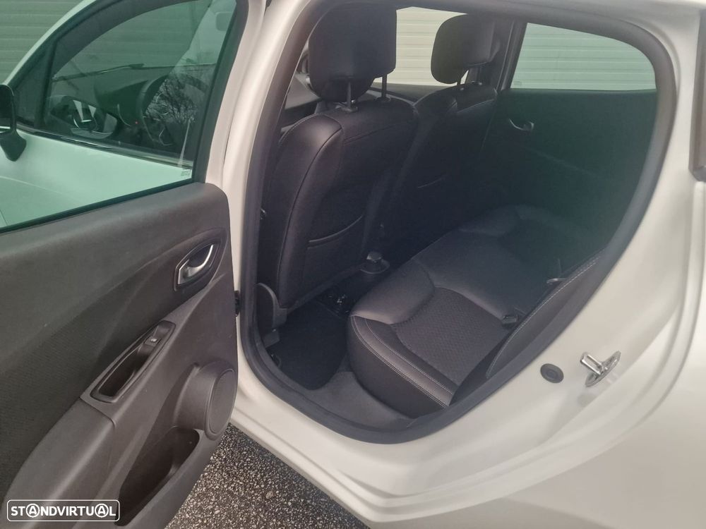 Renault Clio 0.9 TCe Limited - 11