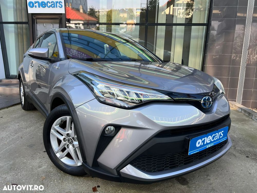 Toyota C-HR - 11